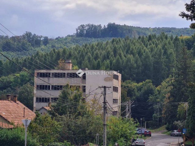 Eladó iroda, Farkaslyukon 139 M Ft / költözzbe.hu