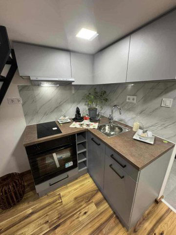 Eladó téglalakás, Budapesten, VIII. kerületben, Baross utcában