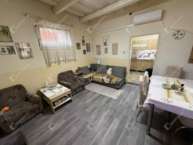 Eladó családi ház, Üllőn 59.8 M Ft, 2 szobás