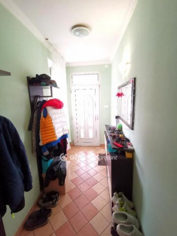 Eladó családi ház, Szigetszentmártonban 98.2 M Ft, 4+2 szobás