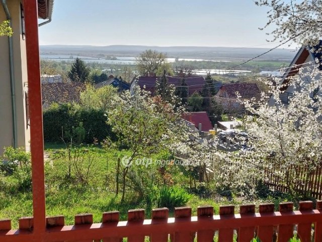 Eladó nyaraló, Fonyódon 43 M Ft / költözzbe.hu