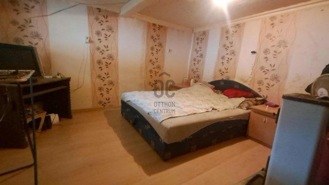 Eladó családi ház, Hajdúszováton 13.5 M Ft, 2 szobás