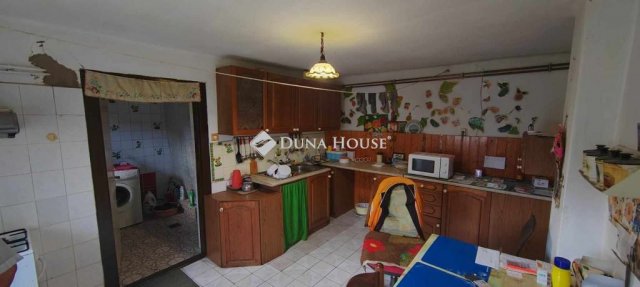 Eladó családi ház, Nemesvidán 17.5 M Ft, 2 szobás