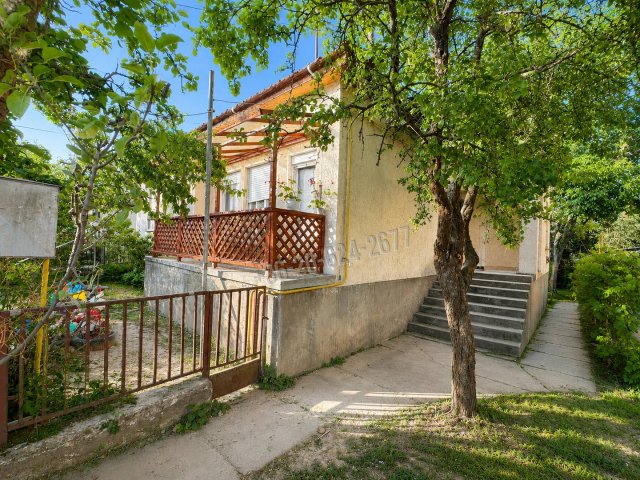 Eladó családi ház, Romhányon 34.99 M Ft, 3 szobás
