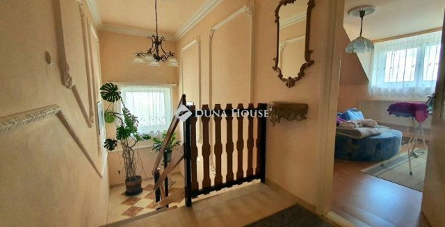 Eladó családi ház, Kőszegen 99.9 M Ft, 5 szobás