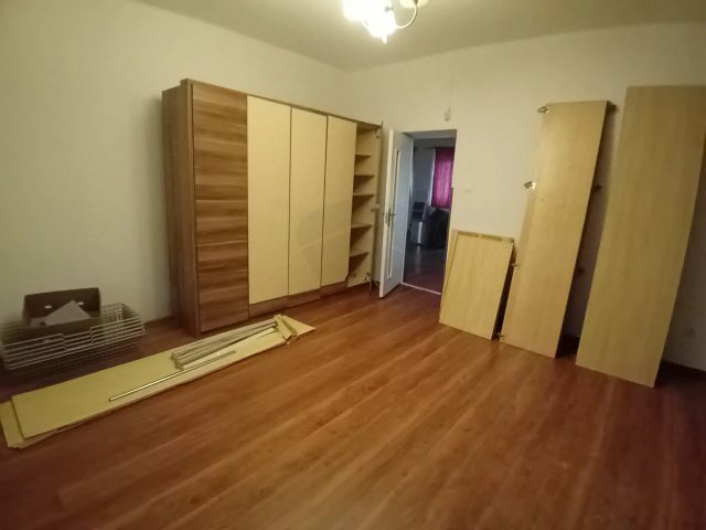 Eladó családi ház, Bagon 50 M Ft, 2 szobás