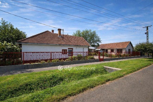 Eladó családi ház, Berettyóújfaluban 19.9 M Ft, 2 szobás