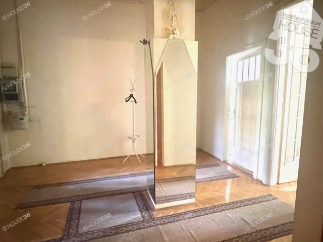 Eladó téglalakás, Budapesten, I. kerületben 136.9 M Ft, 3 szobás