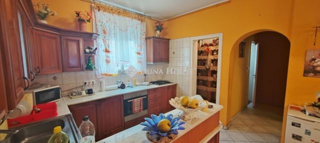 Eladó családi ház, Nagykanizsán 36 M Ft, 5 szobás