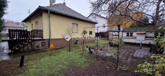 Eladó családi ház, Budapesten, XVIII. kerületben 99.9 M Ft