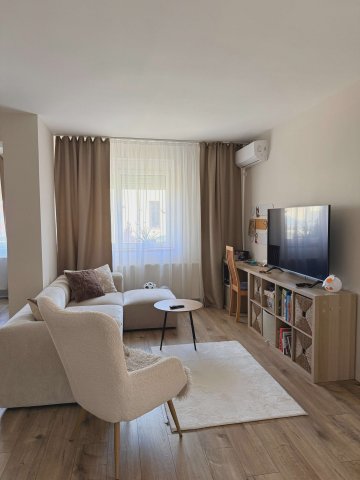 Eladó hotel, Hévízen 164.111 M Ft, 6 szobás