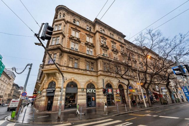 Eladó téglalakás, Budapesten, VII. kerületben 119 M Ft