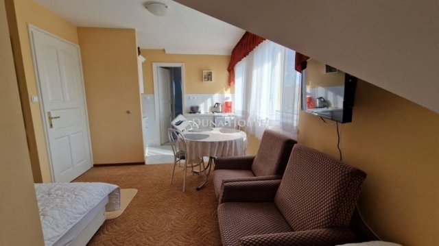 Eladó családi ház, Bükön 169 M Ft, 9+1 szobás