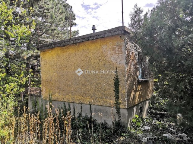 Eladó telek, Budapesten, III. kerületben 45 M Ft