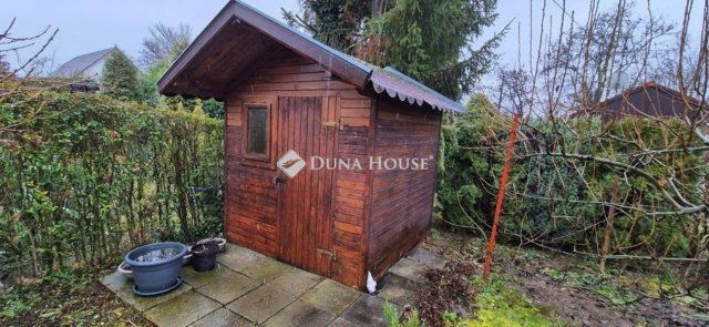 Eladó családi ház, Mohácson 100 M Ft, 5 szobás