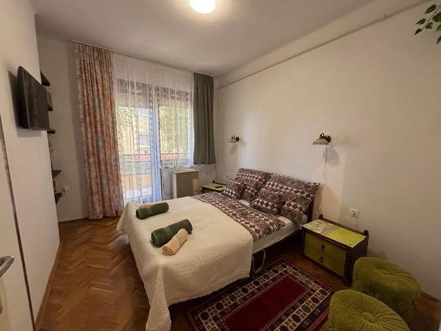 Kiadó téglalakás, albérlet, Siófokon 160 E Ft / hó, 3 szobás