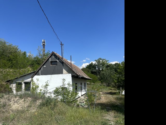 Eladó telek, Pócsmegyeren 50 M Ft / költözzbe.hu