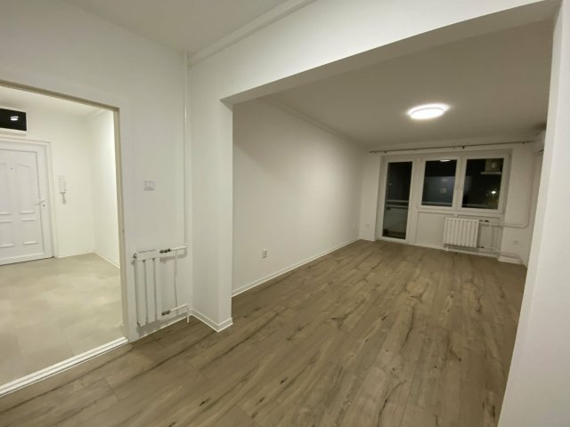 Eladó panellakás, Dorogon 52.3 M Ft, 2+1 szobás