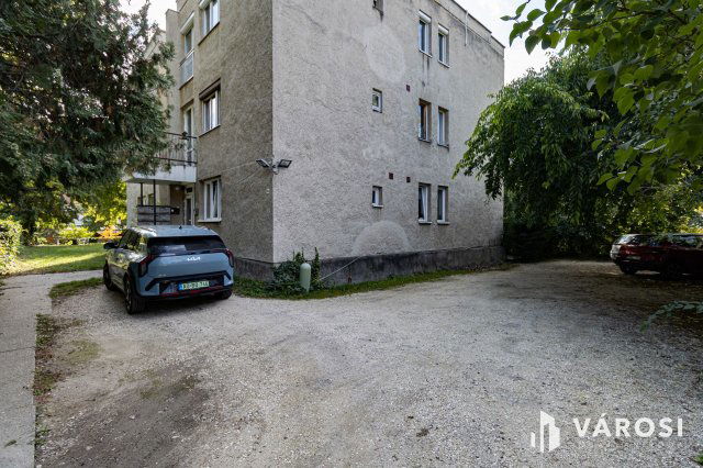 Eladó téglalakás, Budapesten, III. kerületben 97 M Ft, 3 szobás