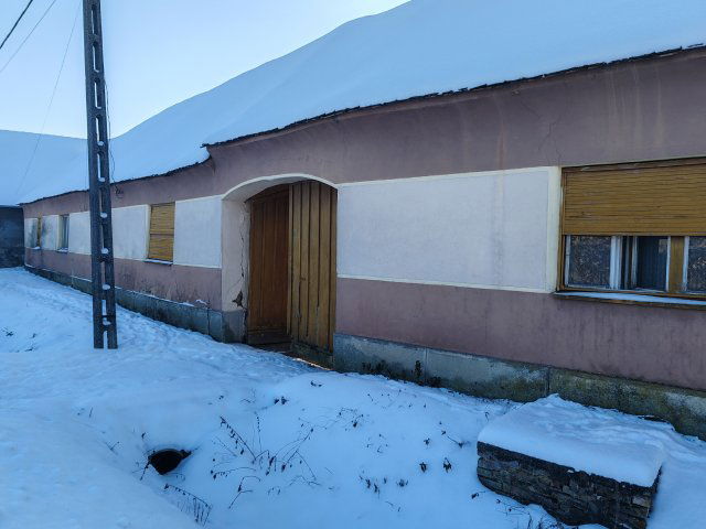 Eladó családi ház, Sumonyon 19 M Ft, 4 szobás