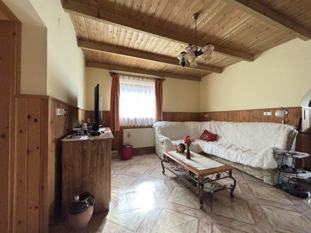 Eladó családi ház, Veresegyházon 124.444 M Ft, 4 szobás