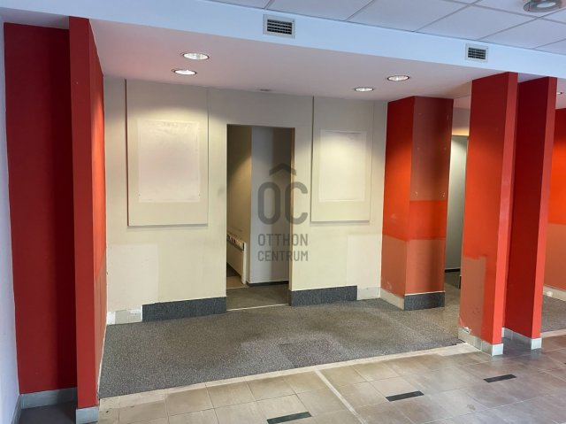 Kiadó ipari ingatlan, Devecseren 190 E Ft / hó