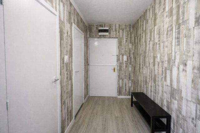 Eladó téglalakás, Oroszlányban 29.9 M Ft, 2 szobás