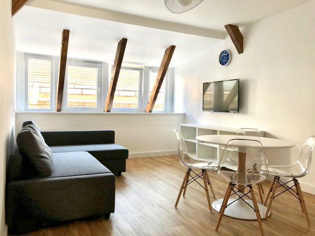 Kiadó téglalakás, albérlet, Budapesten, V. kerületben