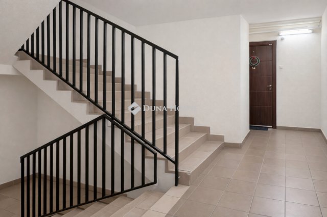 Eladó panellakás, Budapesten, III. kerületben 59.9 M Ft, 2 szobás