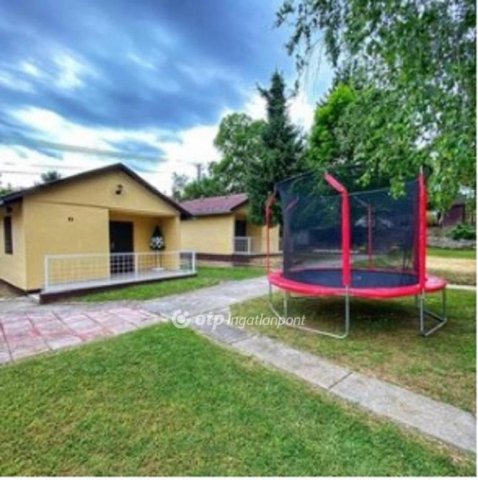 Eladó hotel, Balatonszepezden 550 M Ft / költözzbe.hu