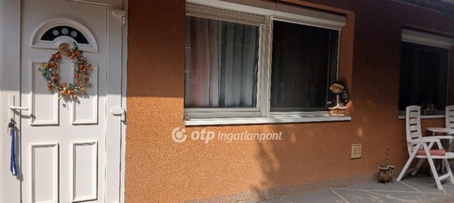 Eladó családi ház, Szentliszlón 46.9 M Ft, 2+3 szobás