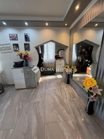 Eladó családi ház, Őrbottyánban 105 M Ft, 4 szobás