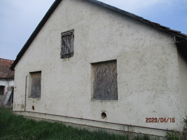 Eladó családi ház, Karcsán 5.9 M Ft, 2 szobás