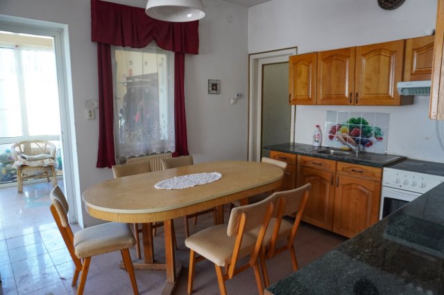 Eladó családi ház, Seregélyesen 89 M Ft, 3 szobás