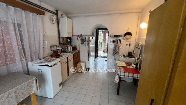 Eladó családi ház, Kácson 22.9 M Ft, 3 szobás