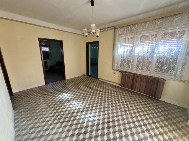 Eladó családi ház, Somogyszentpálon 35 M Ft, 4 szobás