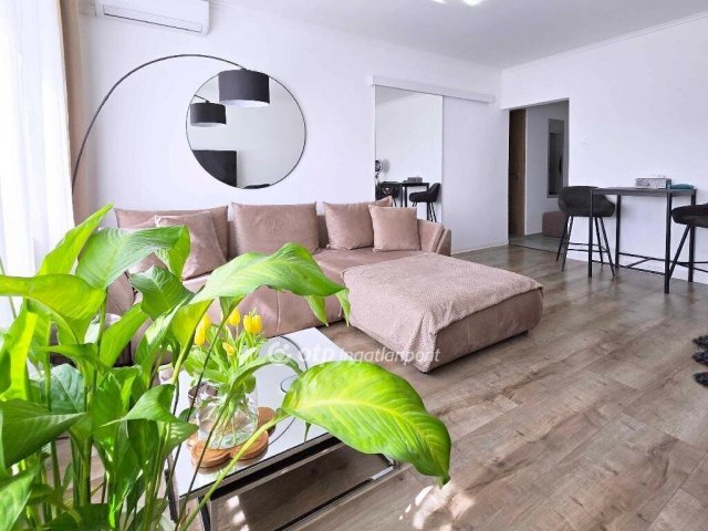 Eladó panellakás, Budapesten, XIII. kerületben 79.99 M Ft