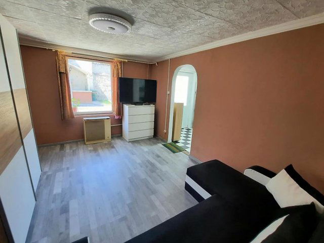 Eladó családi ház, Budapesten, XV. kerületben 43 M Ft, 3 szobás