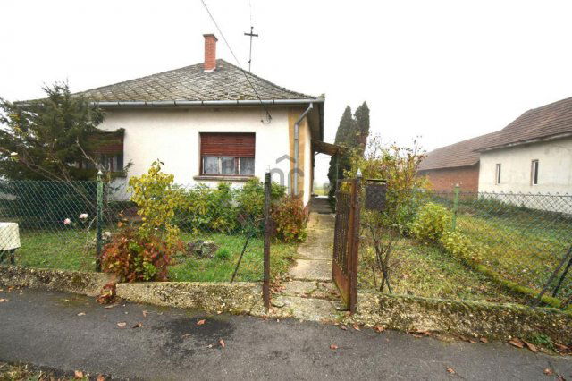 Eladó családi ház, Kálócfán 15.99 M Ft, 3 szobás