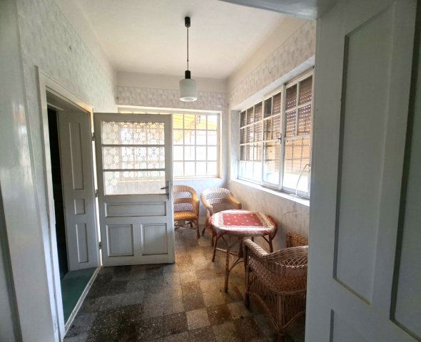 Eladó családi ház, Szentistvánon 13.9 M Ft, 3 szobás