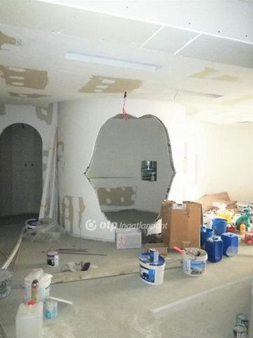 Eladó sorház, Budapesten, VIII. kerületben 1500 M Ft, 42 szobás