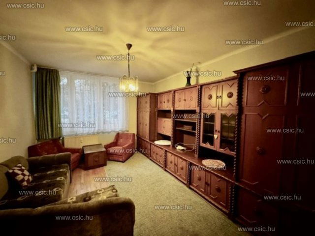 Eladó téglalakás, Budapesten, XVIII. kerületben 56.9 M Ft