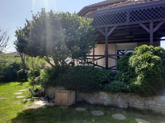 Eladó ikerház, Maglódon 145 M Ft, 3 szobás