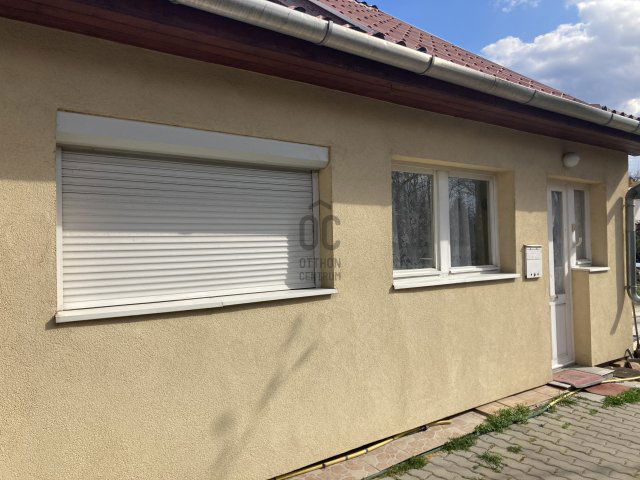 Eladó sorház, Ürömön 26.5 M Ft, 3 szobás