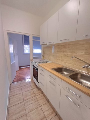 Kiadó téglalakás, albérlet, Debrecenben 165 E Ft / hó