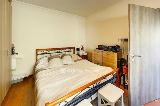 Eladó családi ház, Egerben 89.9 M Ft, 3+1 szobás