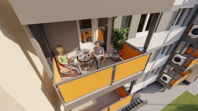 Eladó panellakás, Kecskeméten 56.49 M Ft, 3 szobás