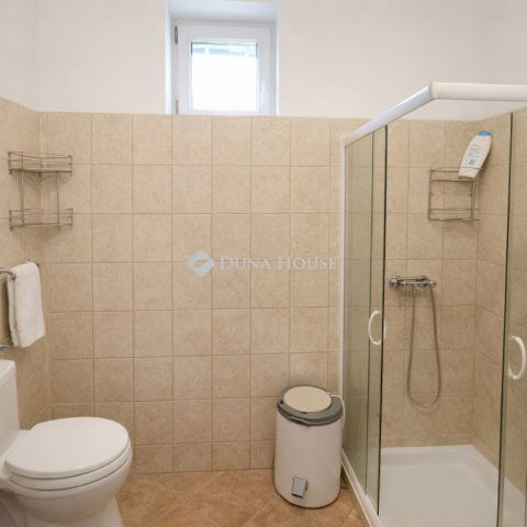 Eladó téglalakás, Kecskeméten 27 M Ft, 1 szobás