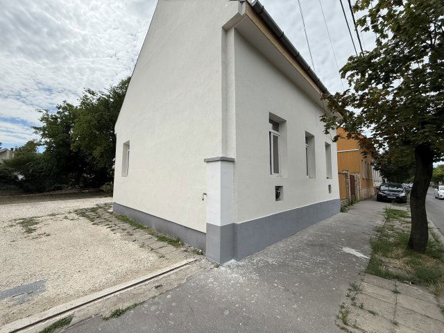 Eladó családi ház, Budapesten, XIX. kerületben 120 M Ft
