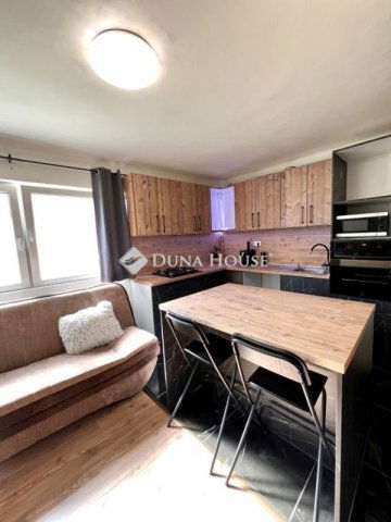 Eladó téglalakás, Szigetcsépen 35 M Ft, 4 szobás